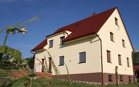 Palavia Apartments